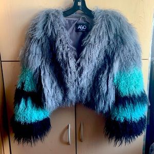 Brand New ( w/out tag ) ,  Real Mongolian Fur crop jacket / cape